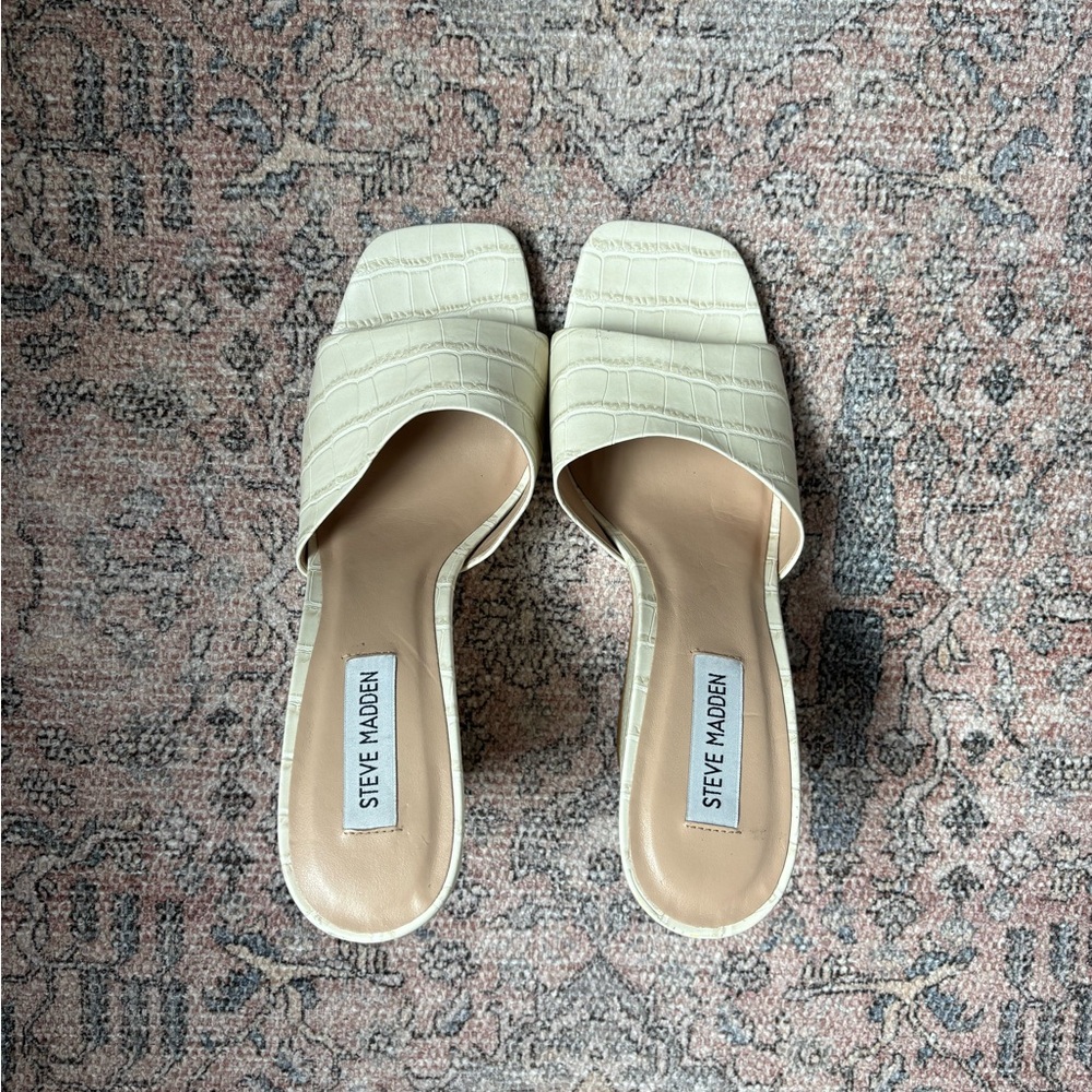 Steve Madden Wedge Snake Sandal Heels